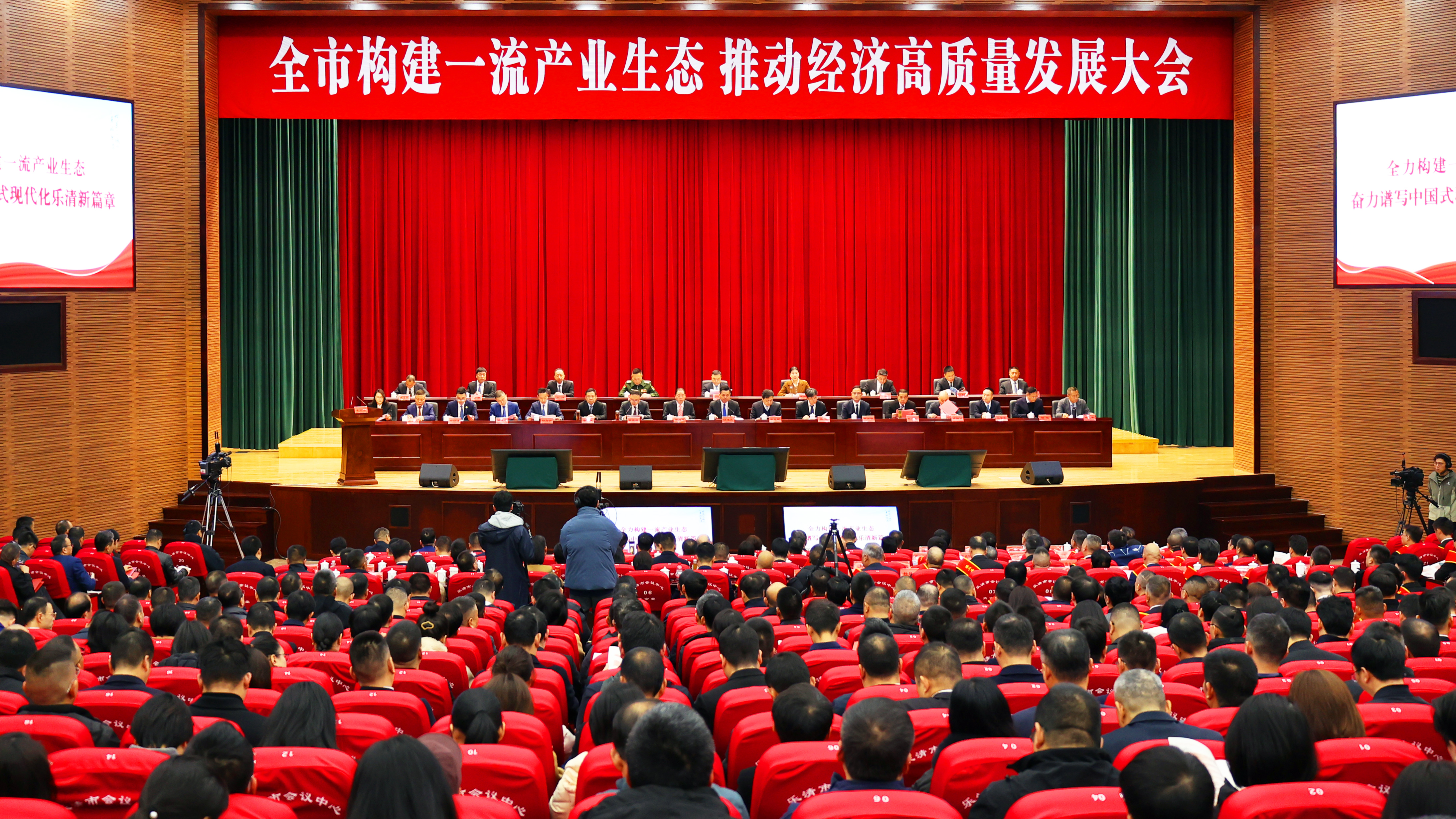 开门捷报！南宫28圈地址新版获多项“热辣滚烫”大奖